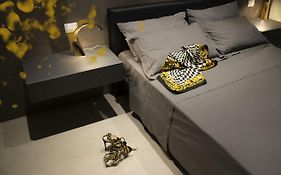 Golden Suites 50